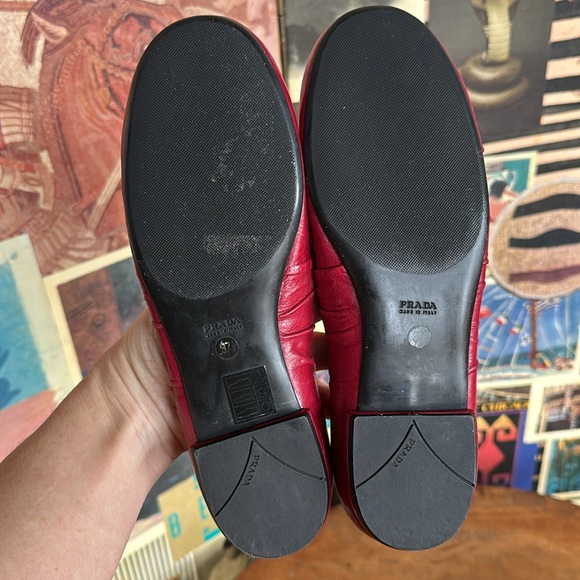 RED Prada Ruched Ballet Flats with Bows - Picture 9 of 9